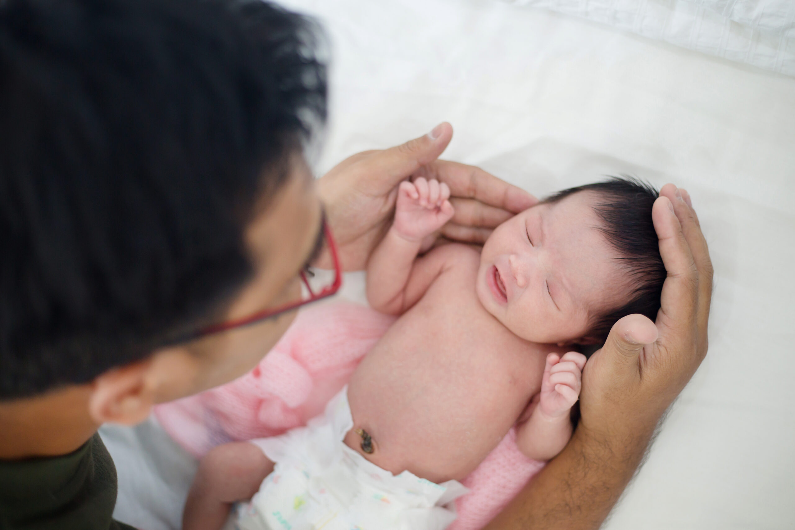 Read more about the article Why Consider a Chiropractor for Your Baby? Key Benefits Explained